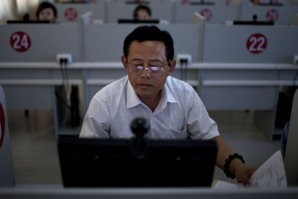 Несколько часов практики и отсутствие теории: как сдают на права в разных странах Несколько часов практики и отсутствие теории: как сдают на права в разных странах